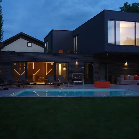 Sun House, Boutique Hotel Banovci