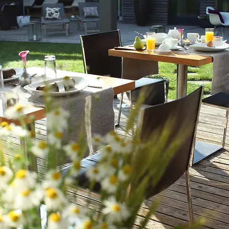 Sun House, Boutique 4*