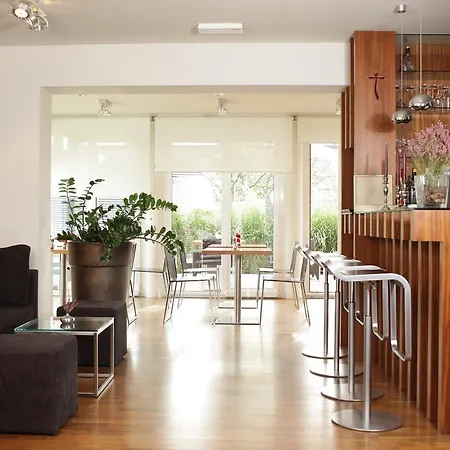 Sun House, Boutique Hotel Banovci